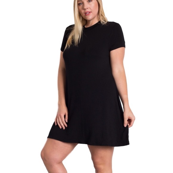 🔥SOLD OUT!!🔥NWT Plus Short Sleeve Swing Dress - Picture 1 of 4